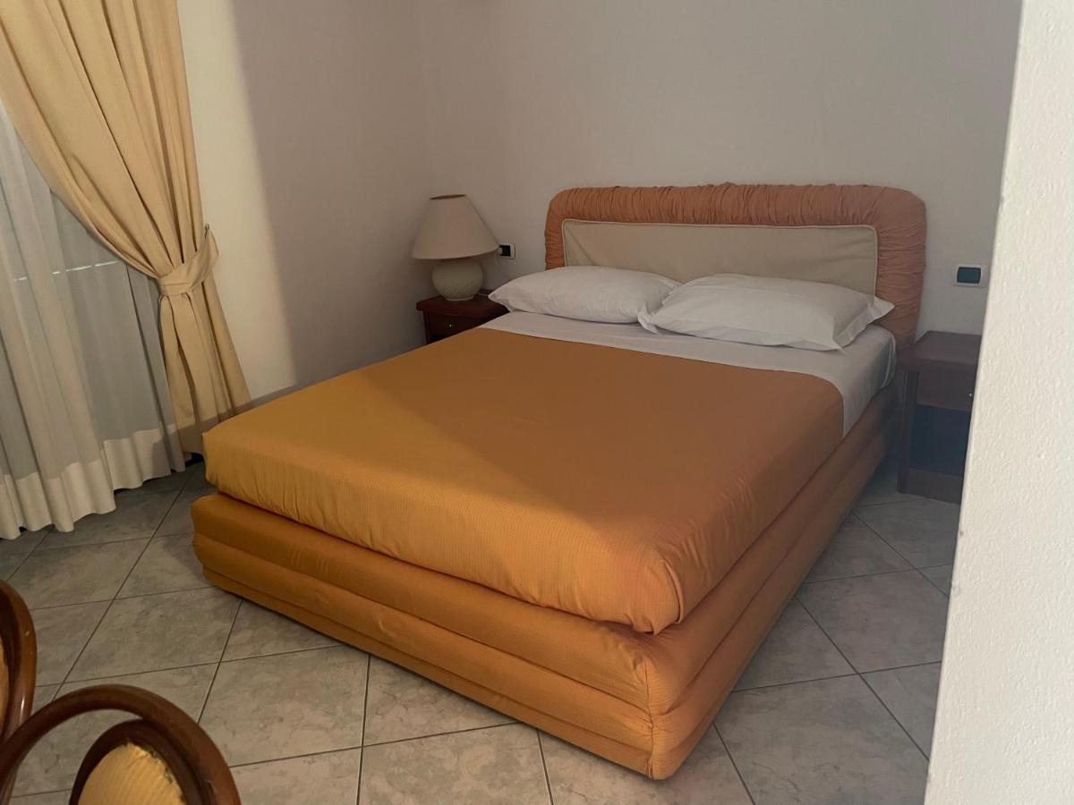 Il Cinghialetto Hotel Fonni Luaran gambar