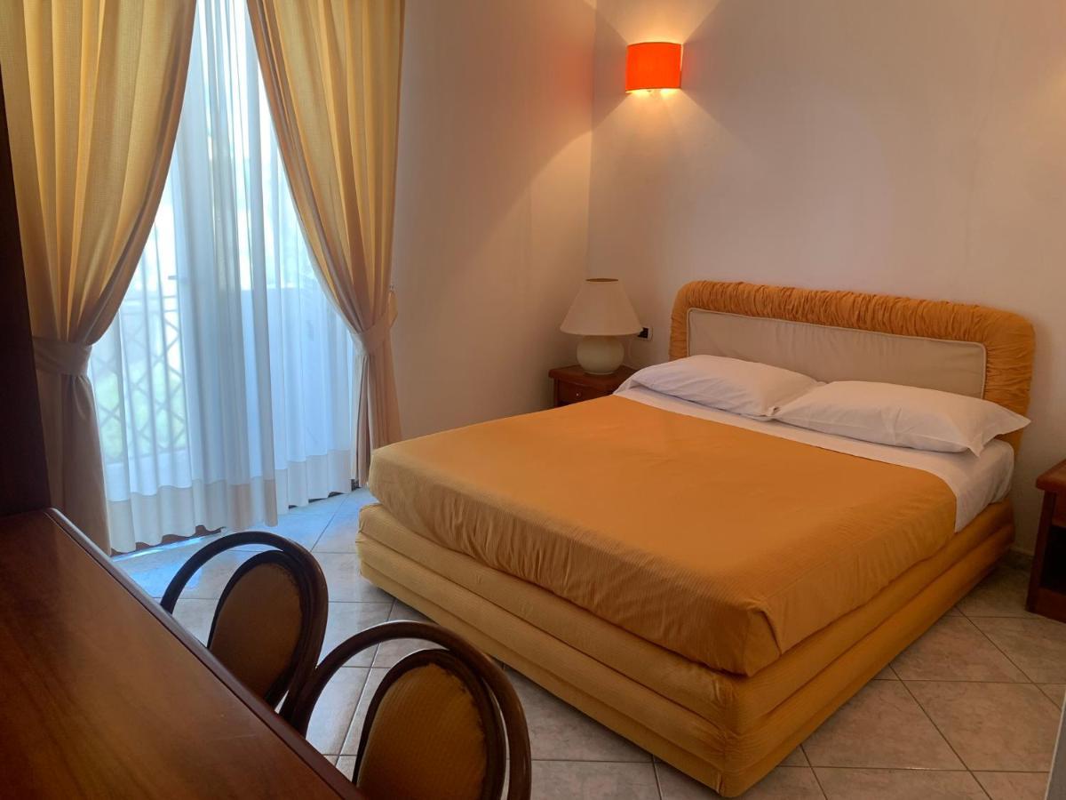 Il Cinghialetto Hotel Fonni Luaran gambar