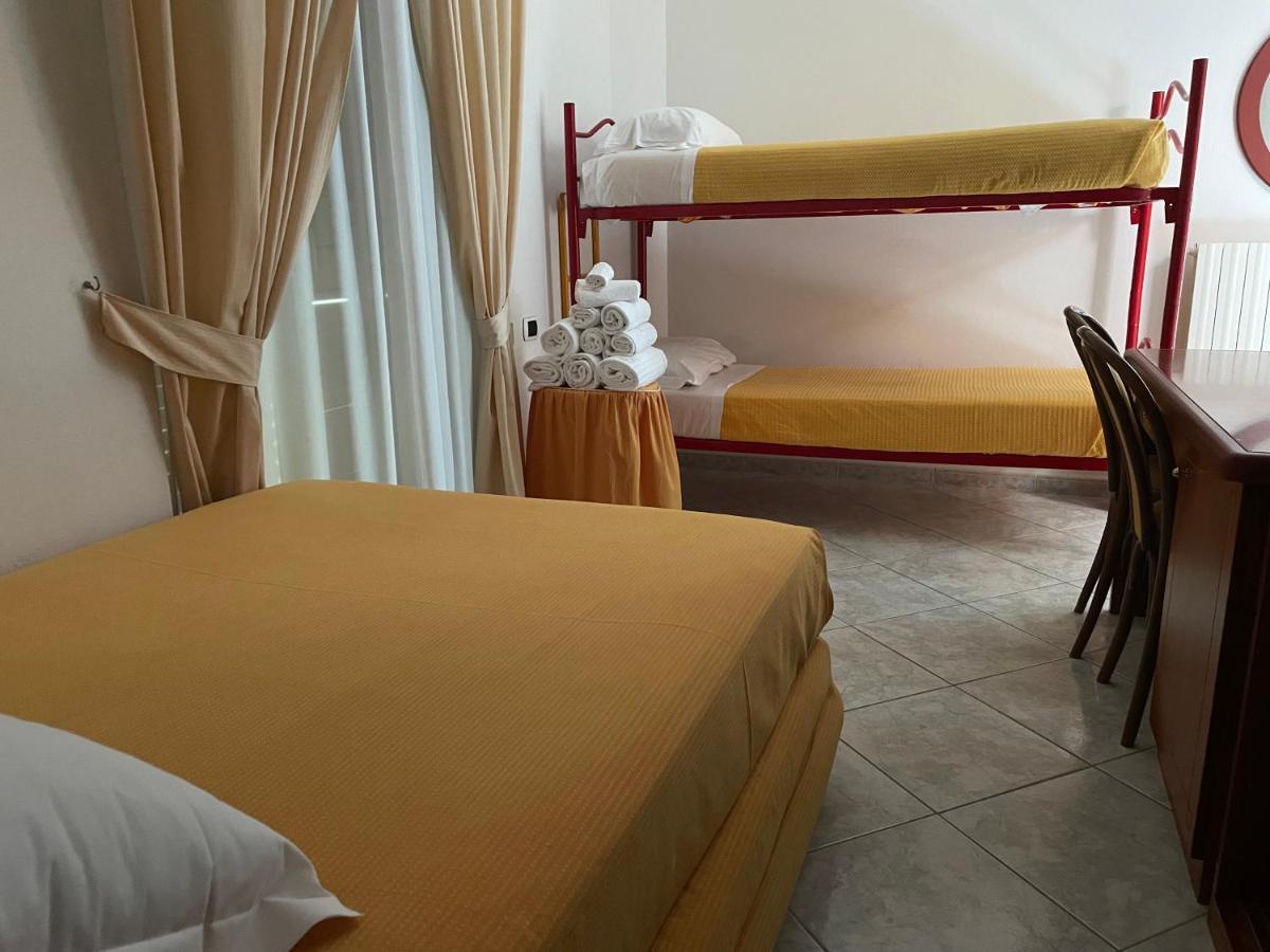 Il Cinghialetto Hotel Fonni Luaran gambar